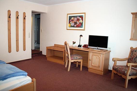 Hotel Bayerischer Hof Rehlings Вайсенсберг Номер фото